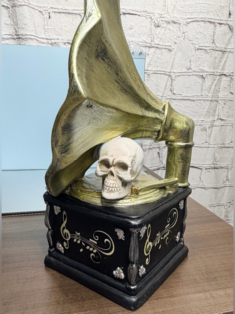 Ashland - Gold Spiderweb Gramophone - Halloween Accent Sculpture w-Skeleton Head